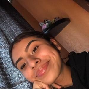 Meet your Posher, Victoria